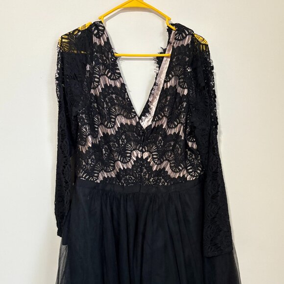 NWT City Chic Black/Nude Lace and Tulle Party Dress - Picture 1 of 5